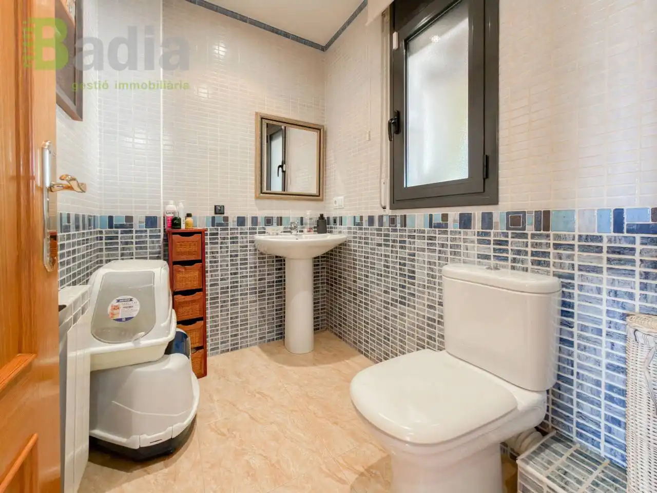 Bathroom of Duplexes for sale in Alcarràs  with Air Conditioner, Heating and Terrace