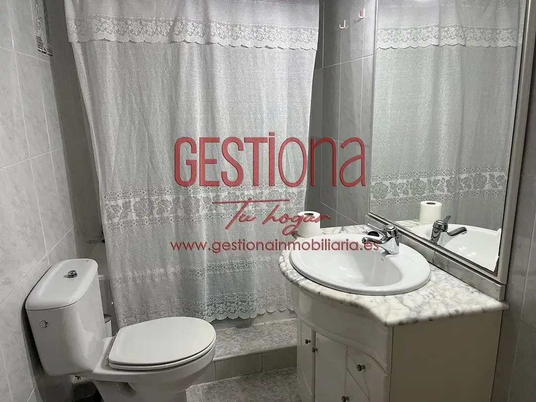 Baño de Casa o chalet en venta en Noja con Jardín privado, Terraza y Amueblado