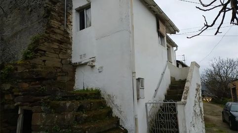 Foto 4 de Casa adosada en venda a A Eirexa, 25, Castro Caldelas, Ourense