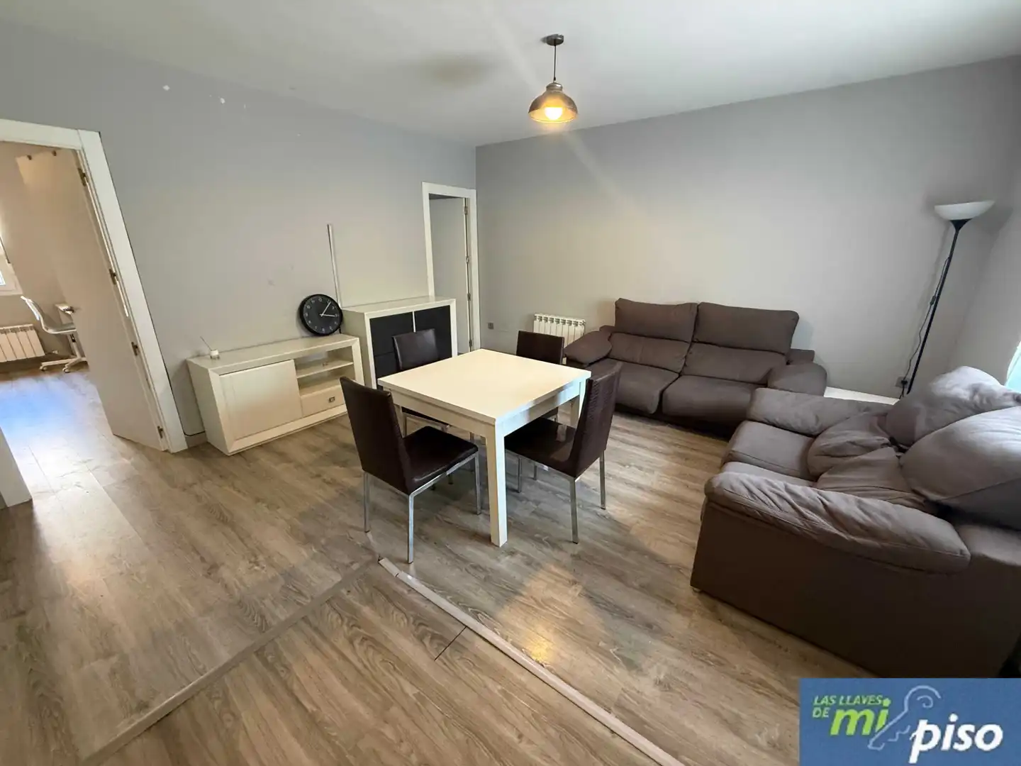 Sala de estar de Piso de alquiler en Valladolid con Calefacción, Parquet y Amueblado