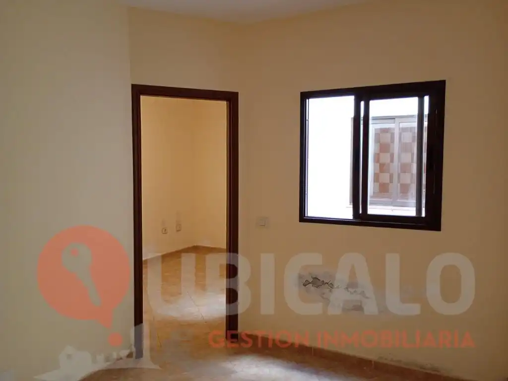 Dormitori de Casa adosada en venda en Santa Cruz de Tenerife amb Terrassa i Traster