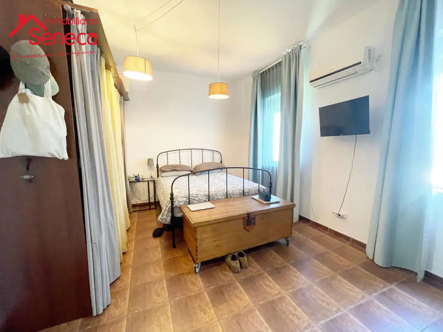 Piso en venta en JULIO PELLICER, Ciudad Jardín - Zoco