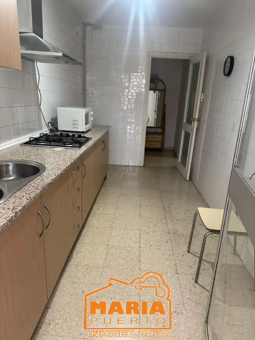 Cuina de Pis en venda en Málaga amb Terrassa