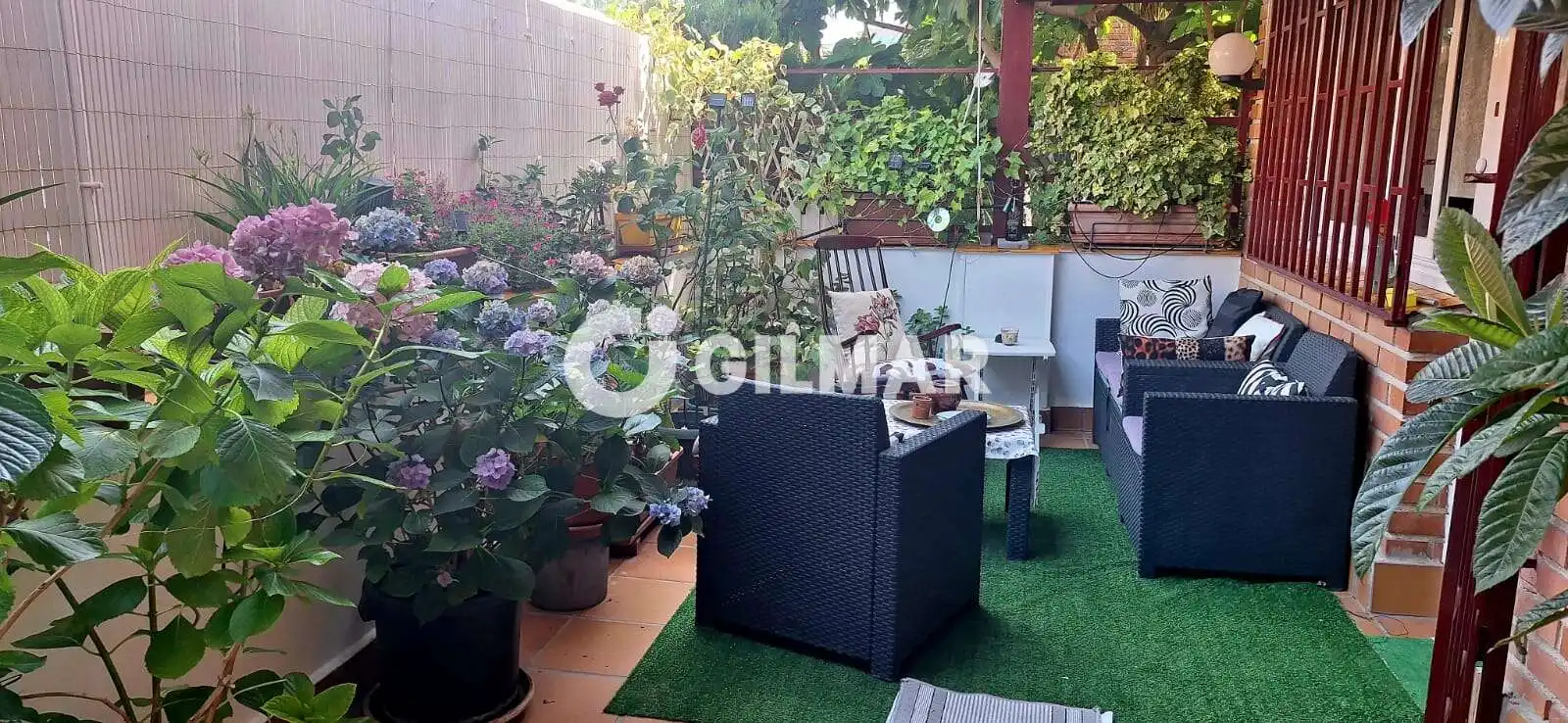 Terrassa de Pis en venda en Madrid amb Calefacció, Jardí privat i Piscina