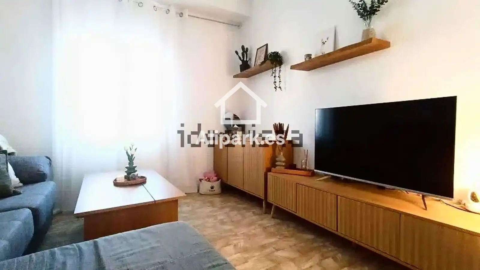 Sala de estar de Piso en venta en Elche / Elx con Terraza y Amueblado