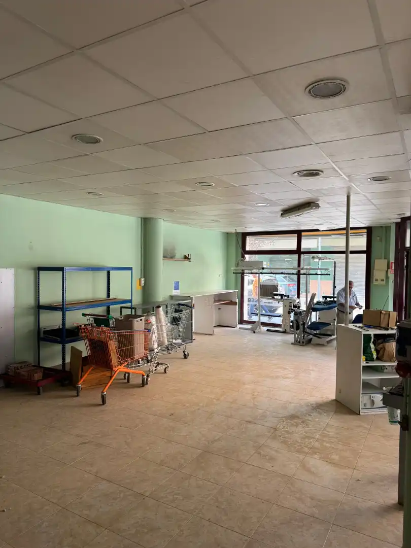 Business premises for sale in Carrer de l'Onze de Setembre 19, imagen 5