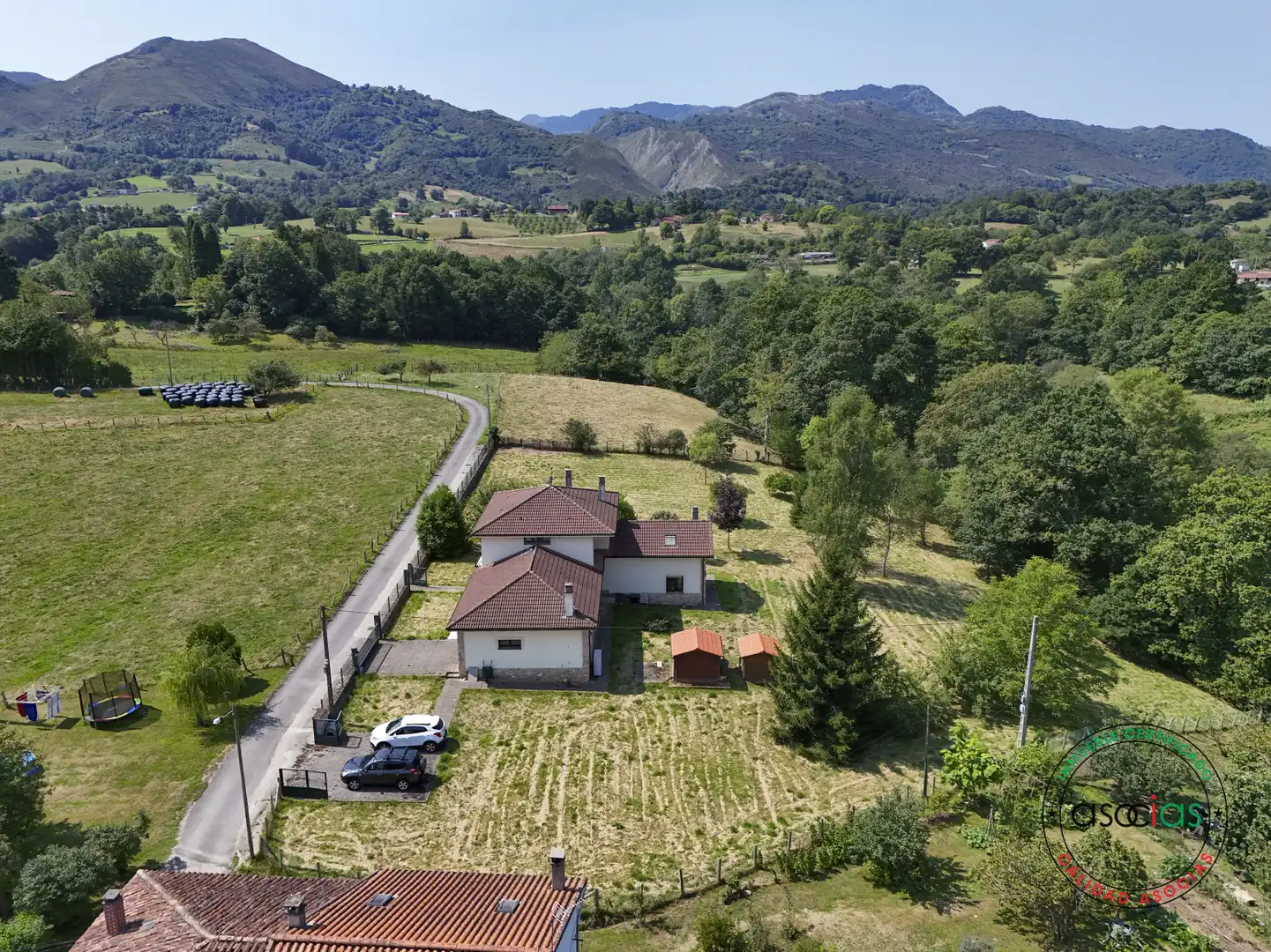 Casa o xalet en venda en Nava amb Calefacció, Parquet i Traster