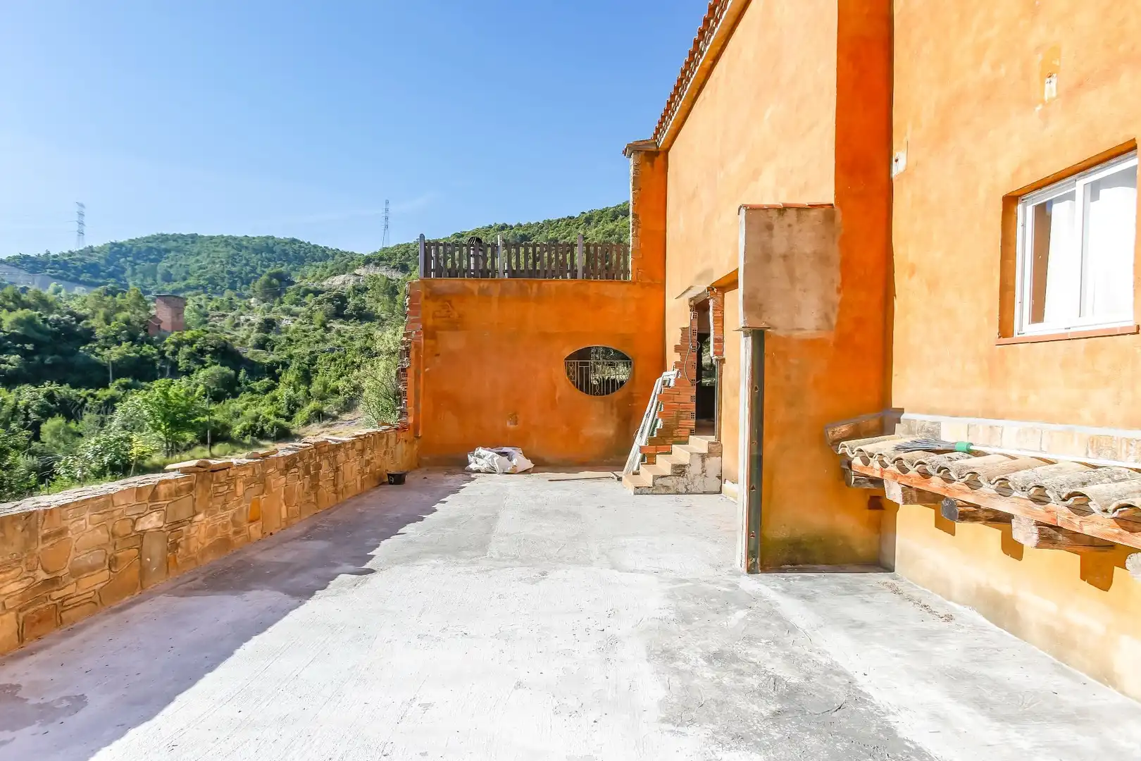Außenansicht von Country house zum Verkauf in Sant Vicenç de Castellet mit Heizung, Privatgarten und Terrasse