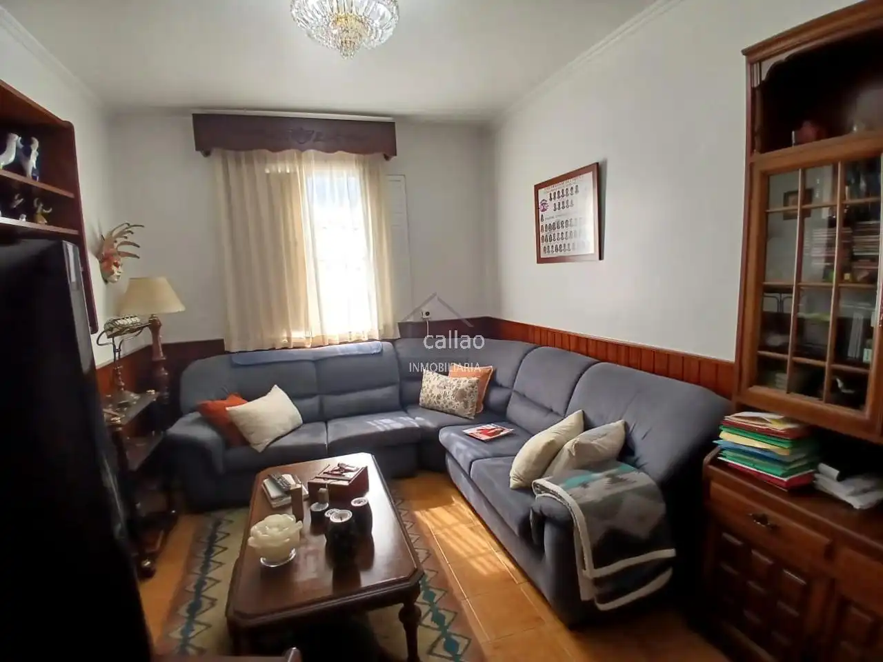 Sala d'estar de Casa o xalet en venda en Ferrol amb Calefacció, Jardí privat i Traster