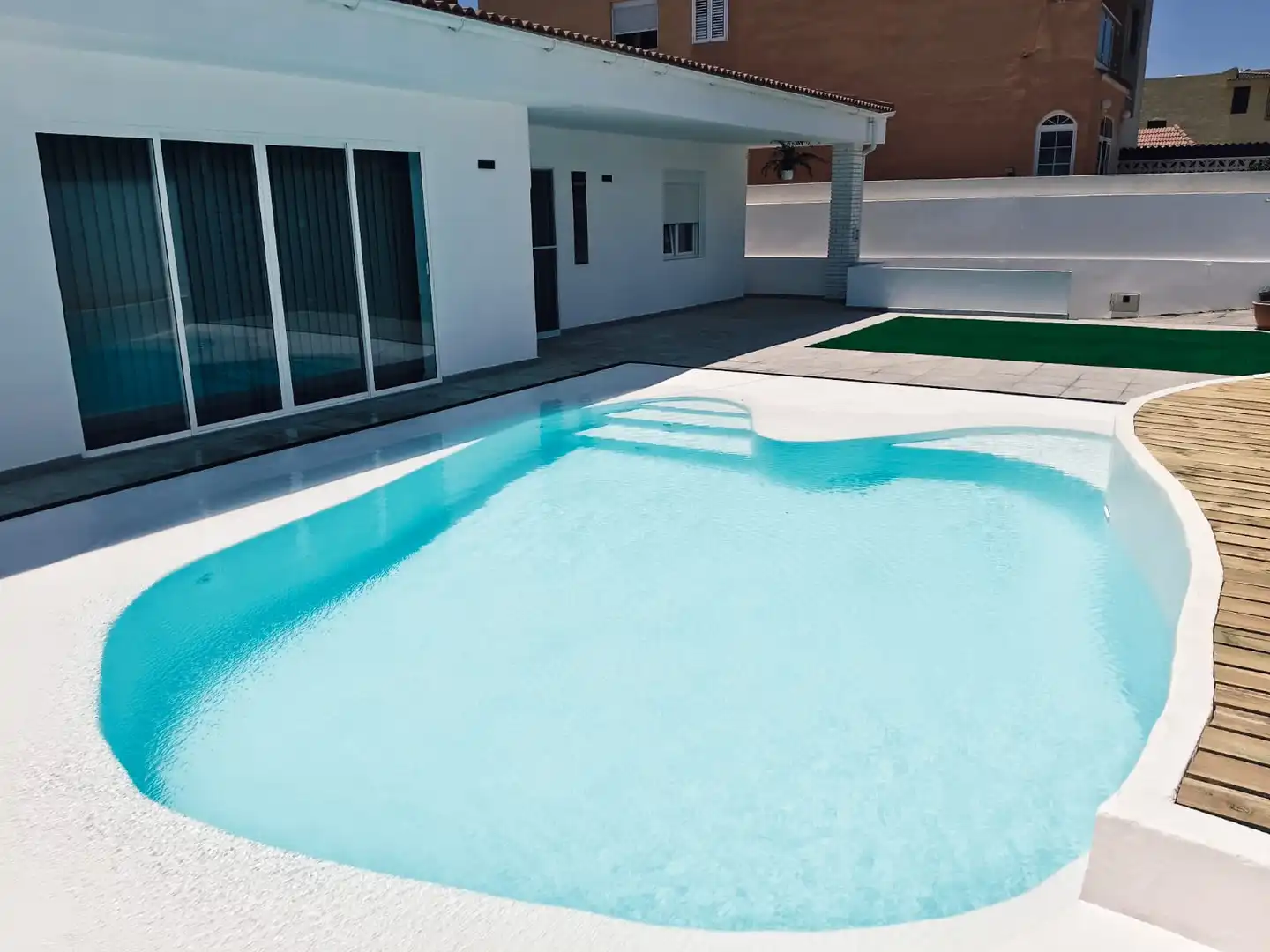 Piscina de Casa o xalet en venda en Telde amb Jardí privat, Terrassa i Traster