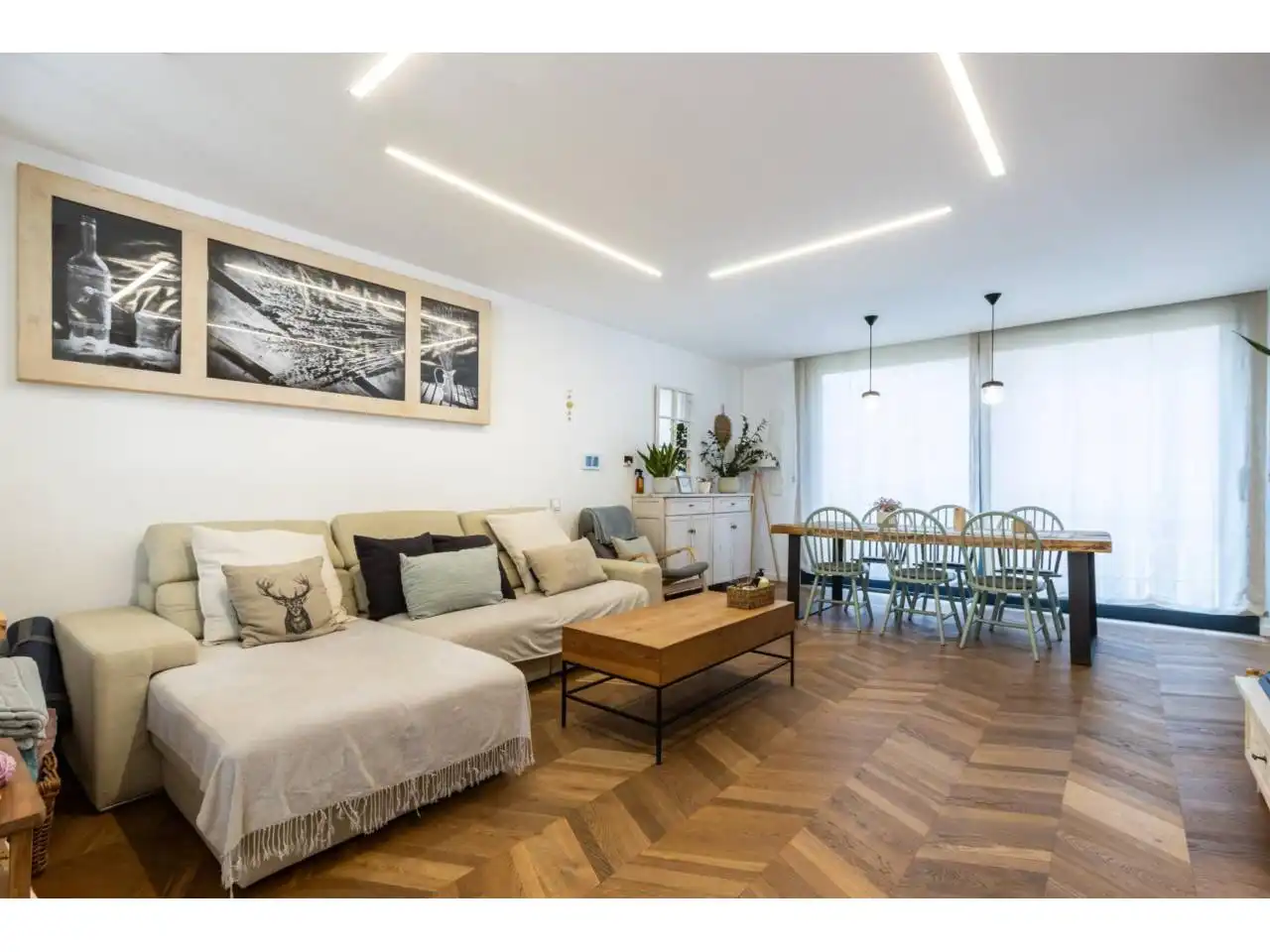 Living room of Detached homes for sale in Sant Llorenç Savall  with Air Conditioner