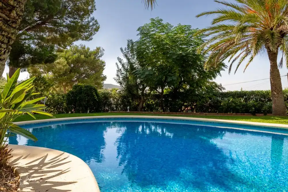 Piscina de Casa o chalet en venta en Dénia con Aire acondicionado, Calefacción y Trastero
