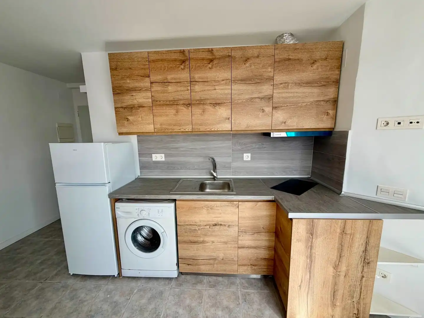 Kitchen of Flat for sale in Fuengirola  with Air Conditioner, Heating and Community pool