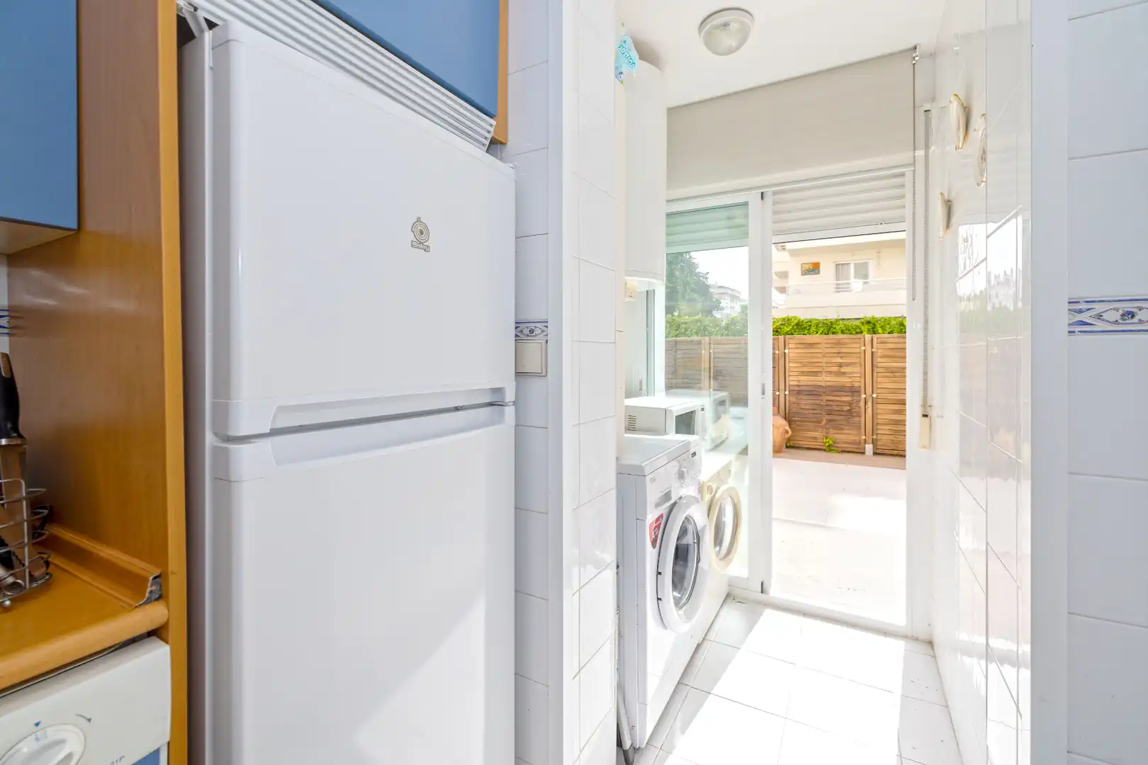 Küche von Erdgeschoss zum Verkauf in Marbella mit Klimaanlage, Heizung und Terrasse