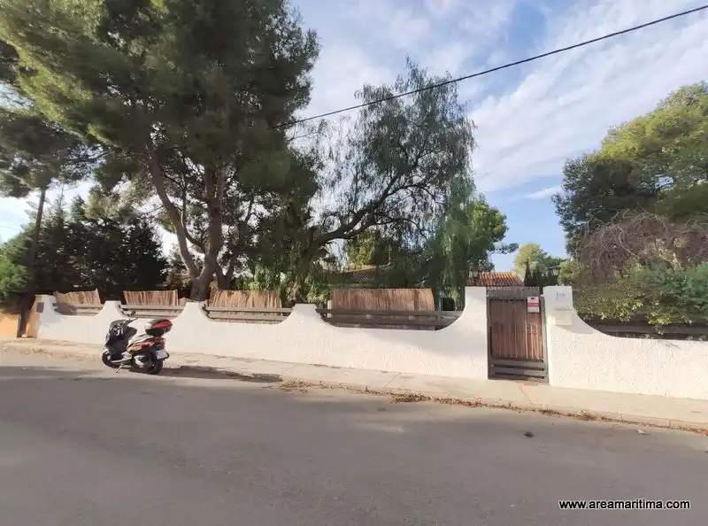 Houses for rent in Calle Murcia, Serra