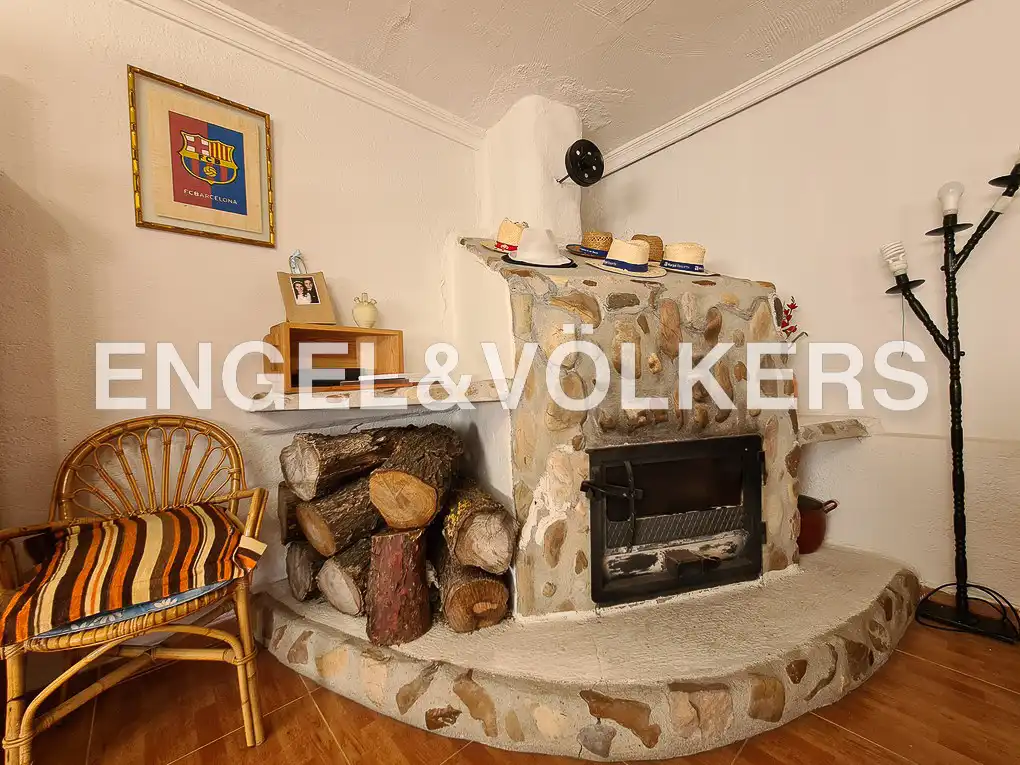 Sala d'estar de Casa o xalet en venda en Fuente El Saz de Jarama amb Calefacció, Jardí privat i Terrassa