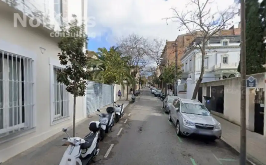 Vista exterior de Oficina de lloguer en Barcelona amb Calefacció i Terrassa