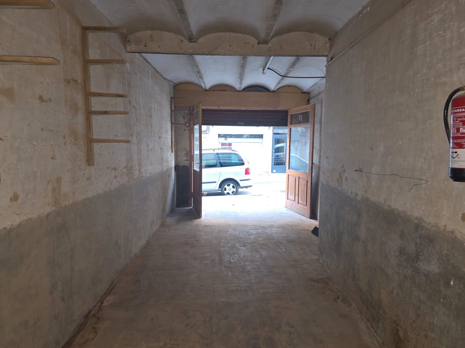 Local de alquiler en Carrer de Varsòvia, El Guinardó, Horta - Guinardó