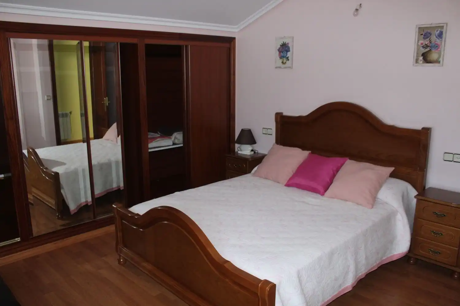 Dormitori de Casa o xalet en venda en Valdoviño amb Jardí privat i Traster