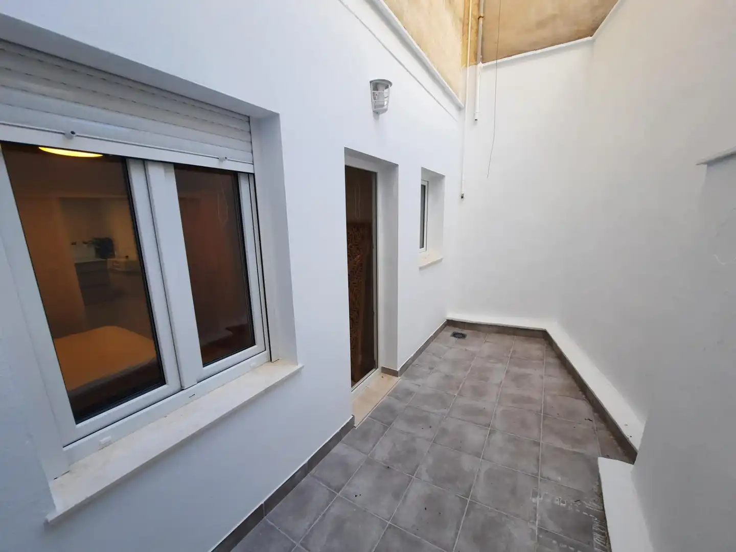 Balcony of Flat for rent in Almansa  with Air Conditioner, Furnished and Balcony