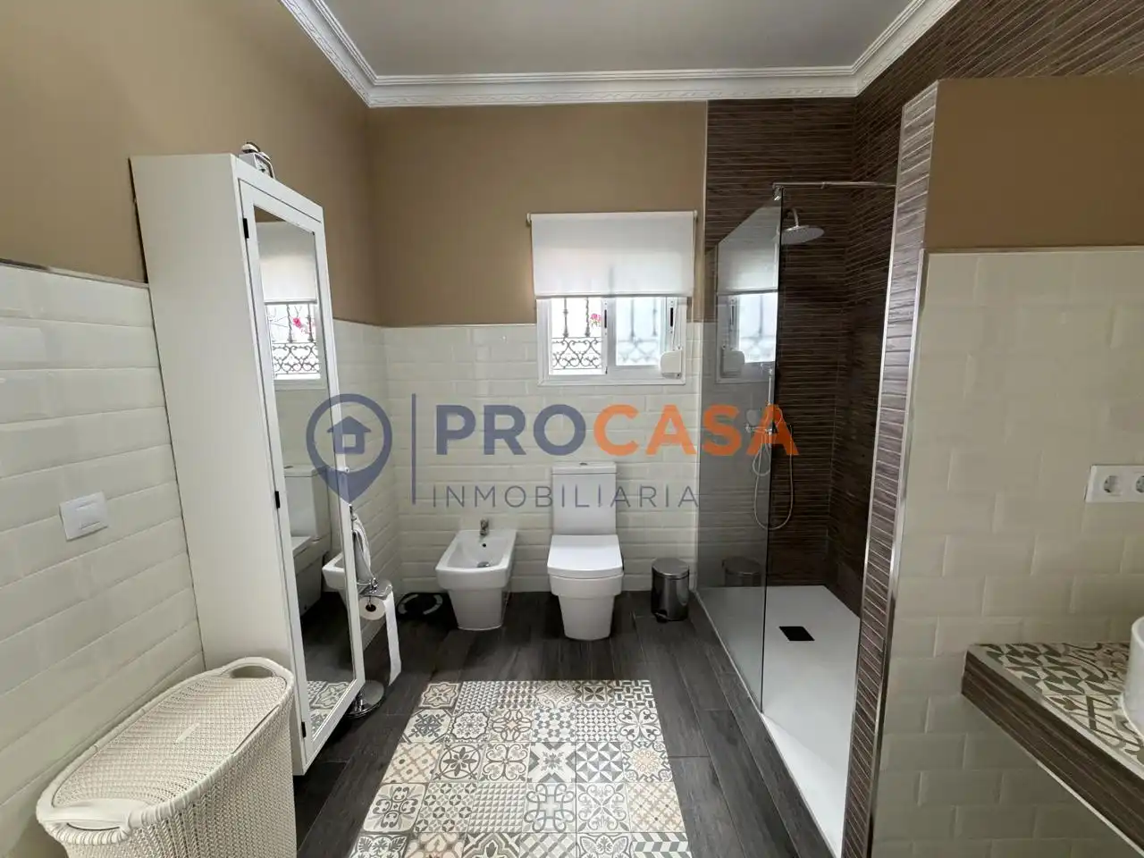 Bany de Casa o xalet en venda en Utrera