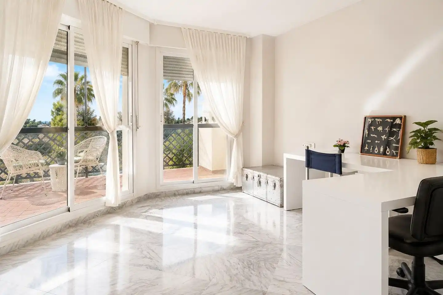 Wohnung mit Aufzug zum Verkauf in Calle Río Elba