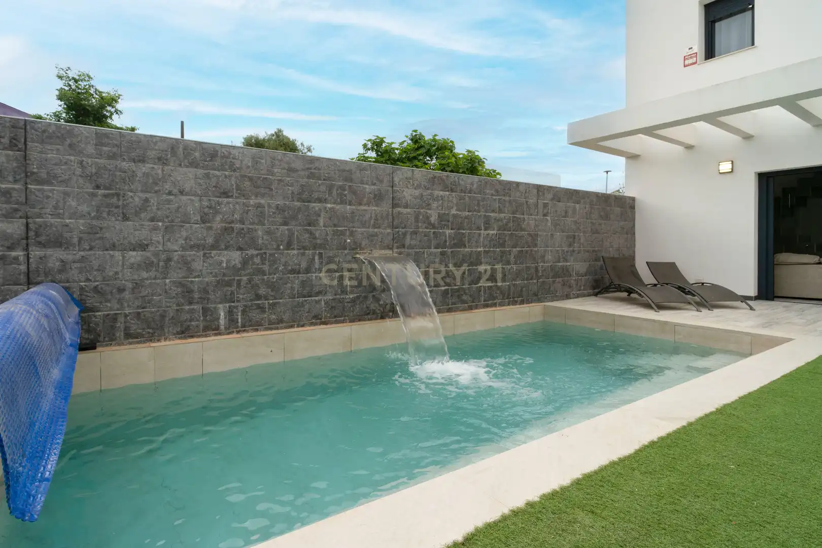 Swimming pool of Houses for sale in Málaga  with Air Conditioner, Private garden and Storage room