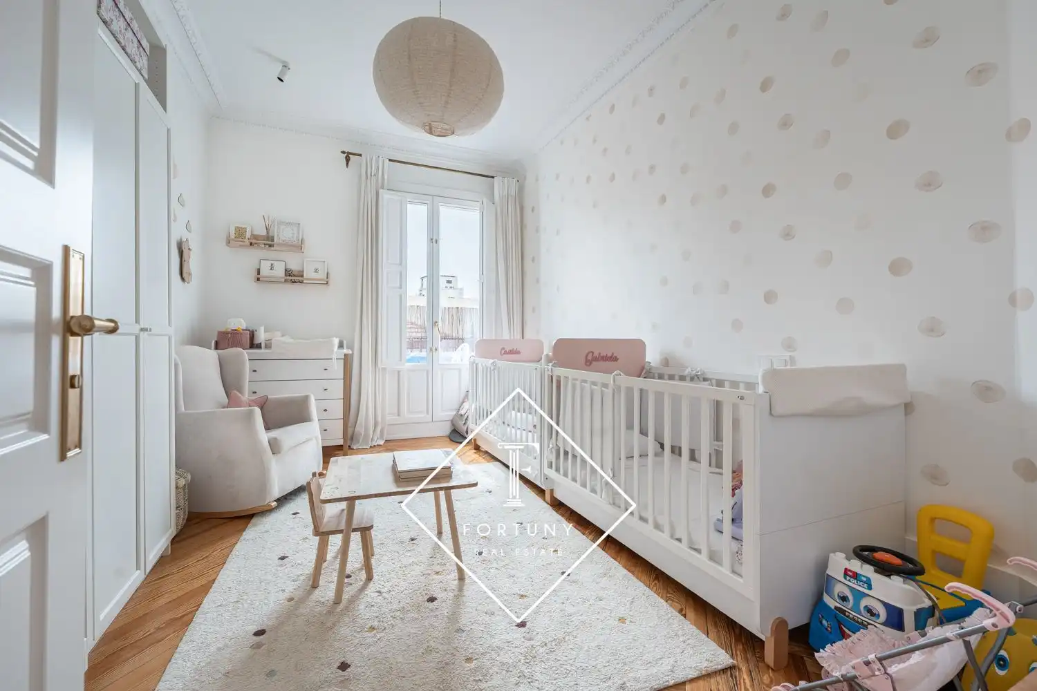 Schlafzimmer von Wohnung zur Miete in Madrid mit Klimaanlage und Heizung