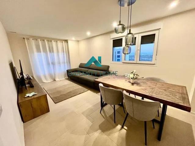 Piso en Venta en Parque Sensal