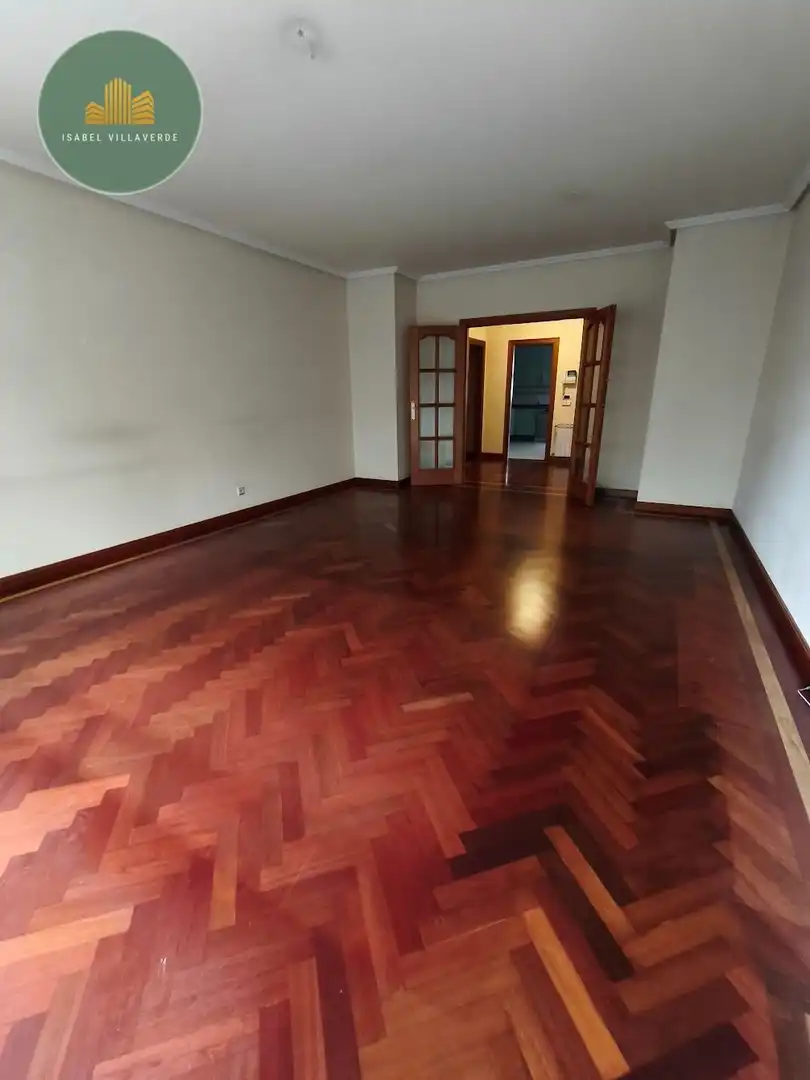 Wohnung zur Miete in FERNANDEZ LATORRE, Cuatro Caminos - Plaza de la Cubela