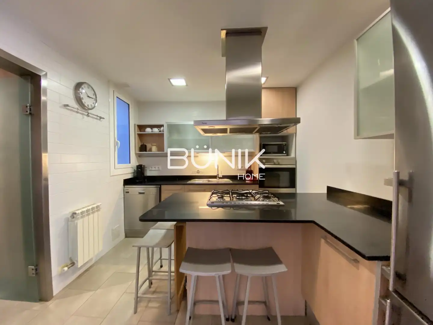 Kitchen of Flat for rent in Eixample