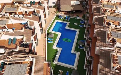 Vista exterior de Apartament en venda en Águilas amb Aire condicionat, Terrassa i Piscina