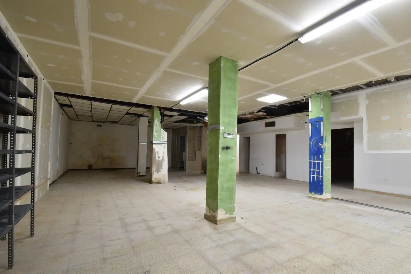 Locale commerciale in vendita a Carrer Anselm Clave 4-10, imagen 5