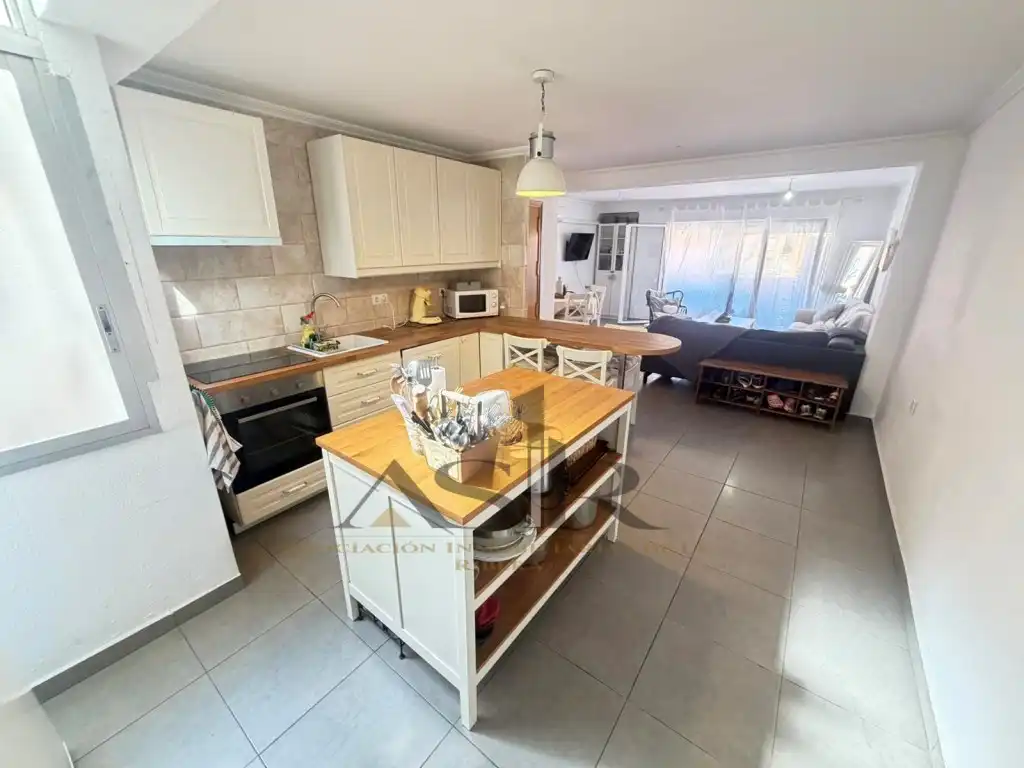 Appartamento con terrazza in affitto a Calle Cristobal Monterde, imagen 5