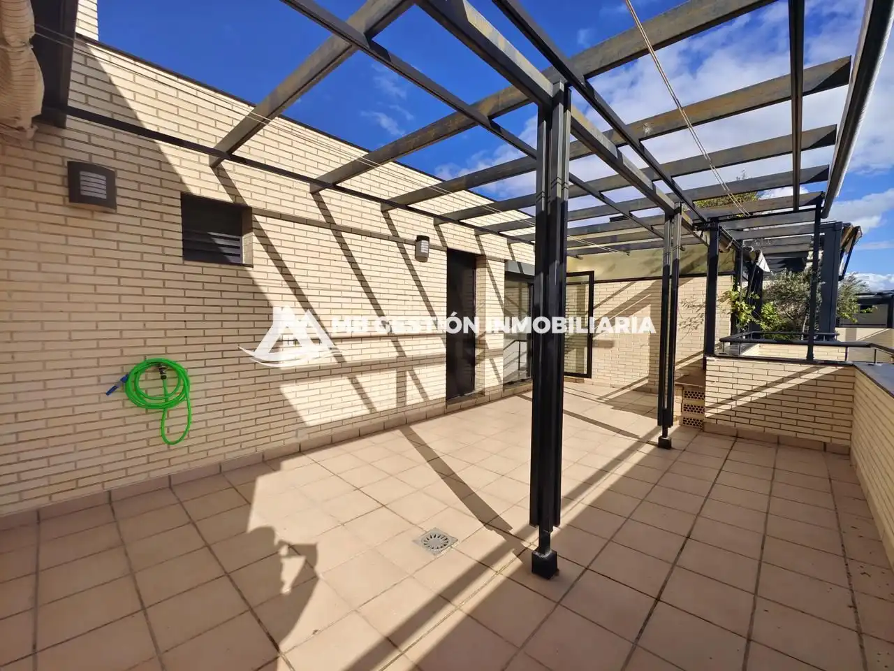 Terrace of Attic for sale in Fuenlabrada  with Air Conditioner, Heating and Private garden