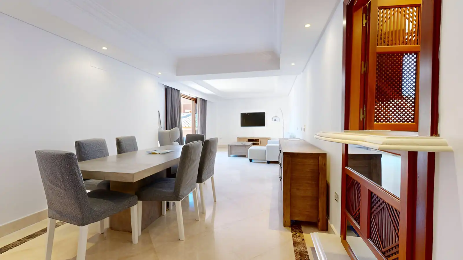 Apartament amb terrassa en venda a Estepona Pueblo, imagen 8