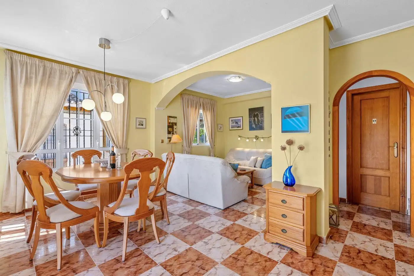 Comedor de Casa adosada en venta en Orihuela con Aire acondicionado, Jardín privado y Terraza