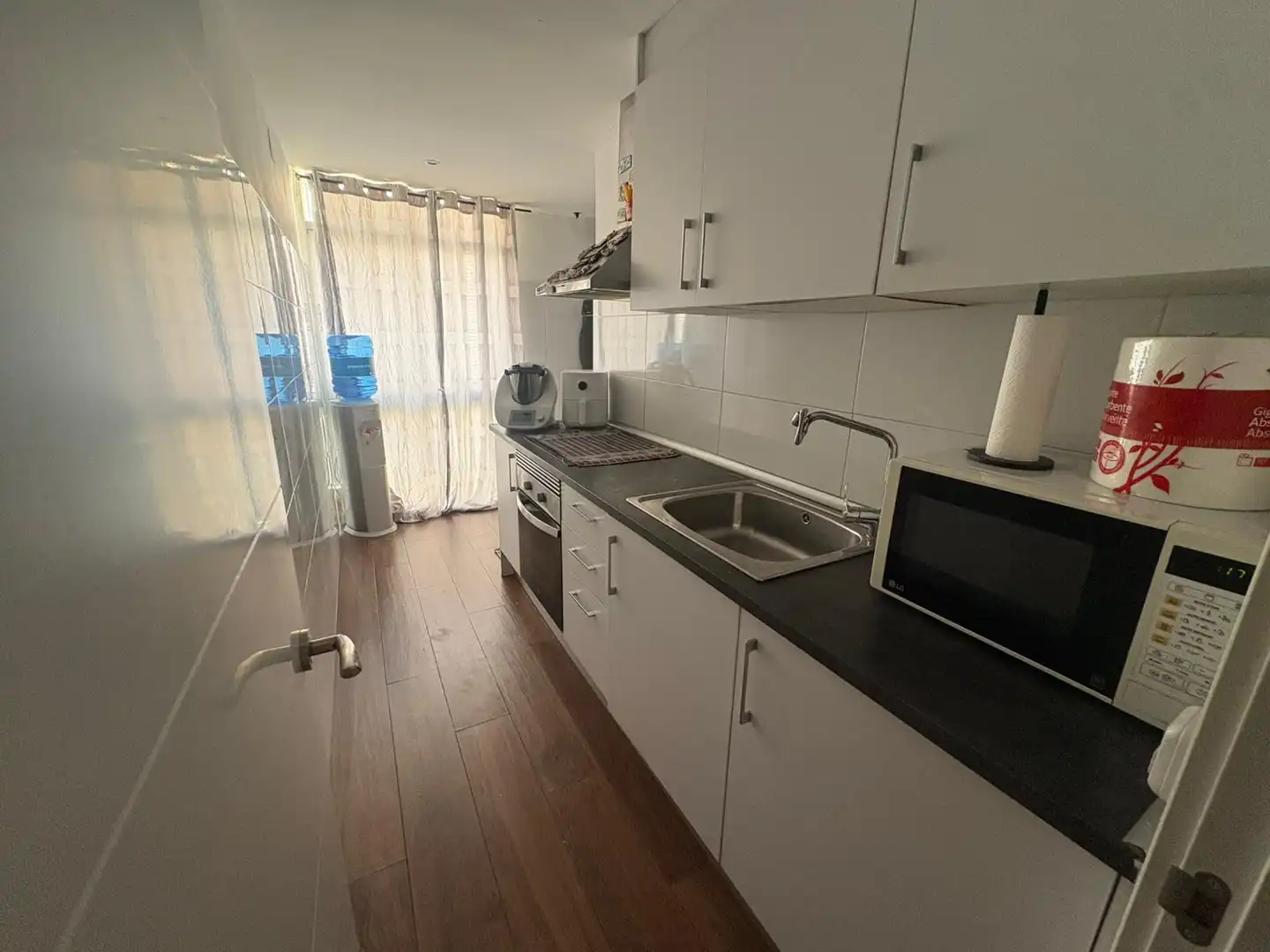 Kitchen of Flat for sale in Cornellà de Llobregat  with Air Conditioner and Parquet flooring