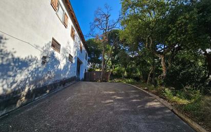 Exterior view of House or chalet for sale in Vallgorguina