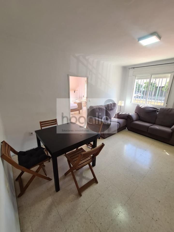 Sala de estar de Planta baja de alquiler en  Sevilla Capital con Aire acondicionado, Terraza y Amueblado