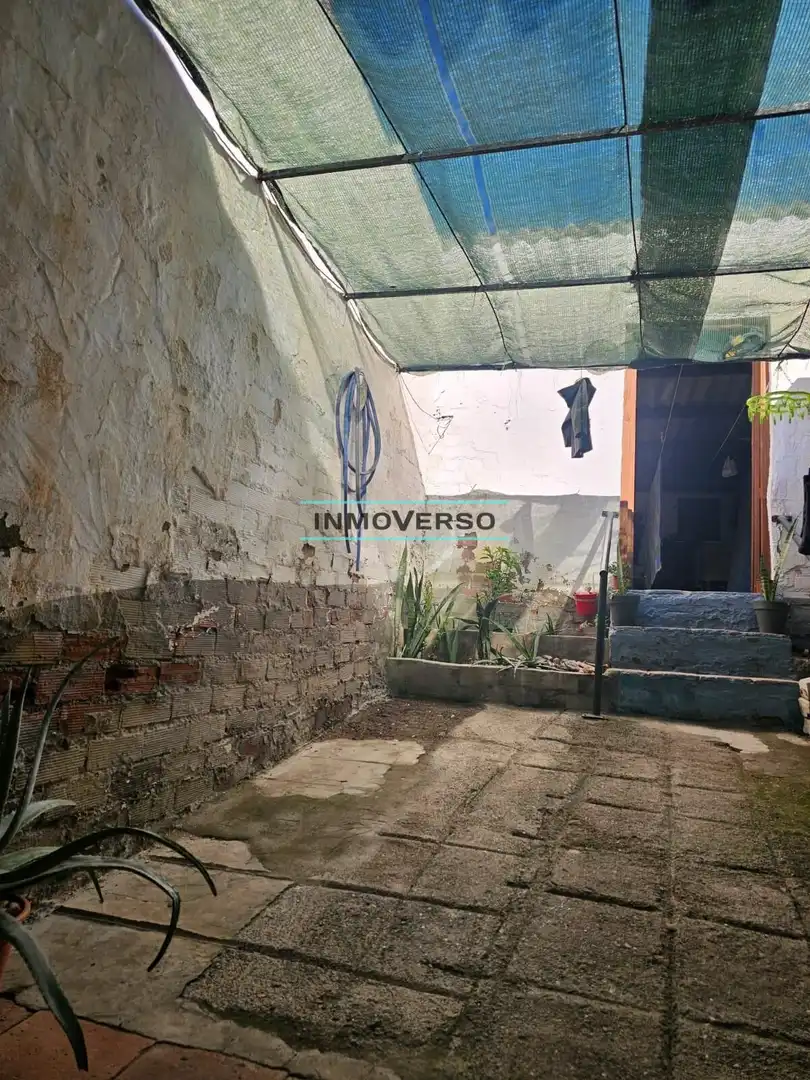 Vista exterior de Casa o xalet en venda en Vélez-Málaga amb Traster i Balcó