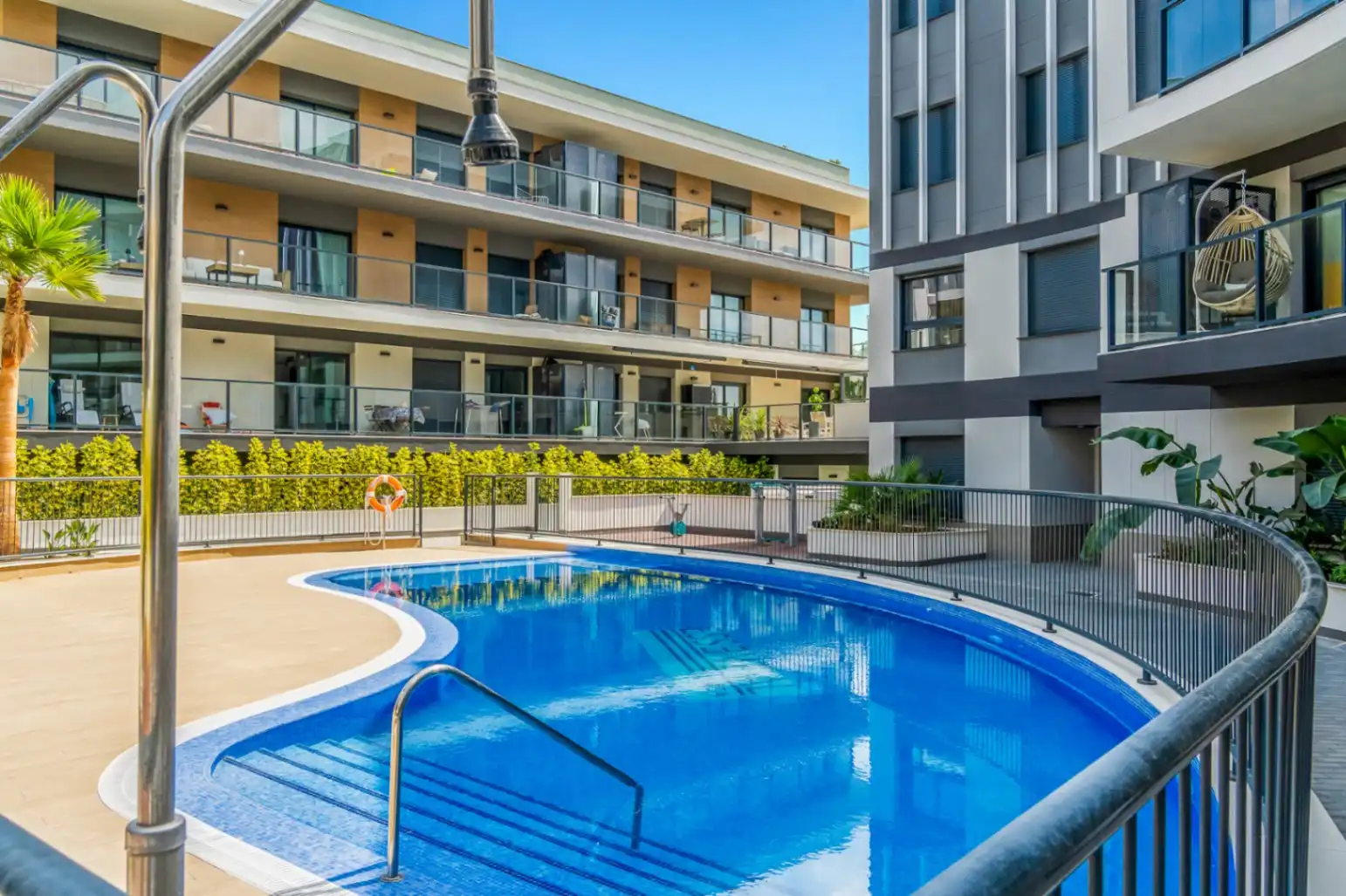 Apartamento con terraza en venta en Centro ciudad, imagen 3