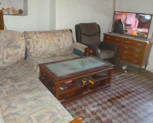 Sala d'estar de Finca rústica en venda en Ontinyent