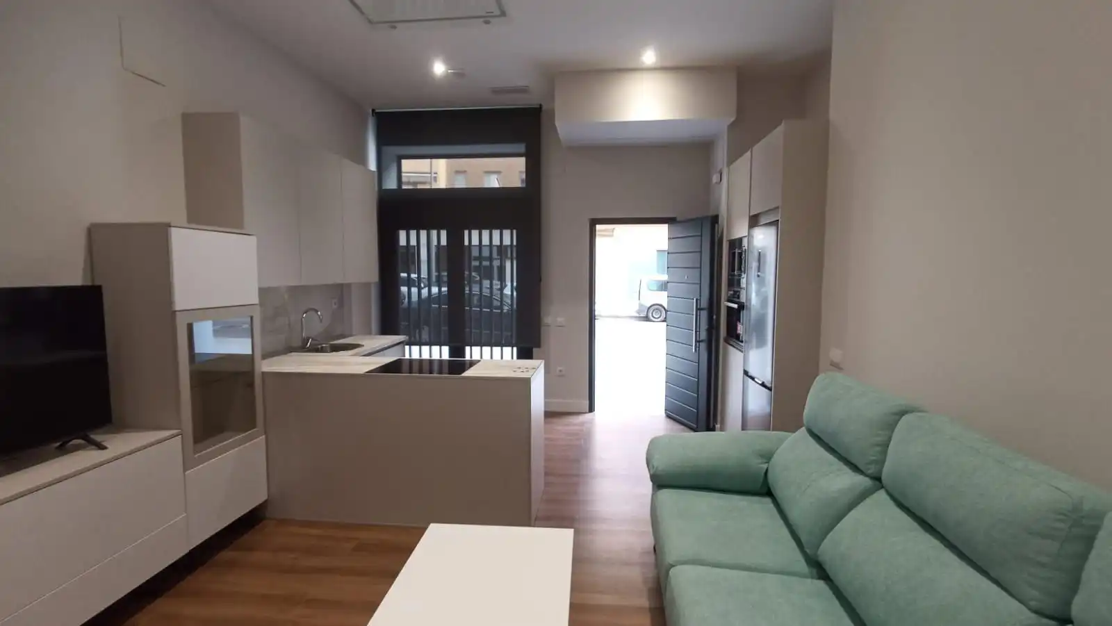 Apartament de lloguer a Avenida de los Aguijones, imagen 3
