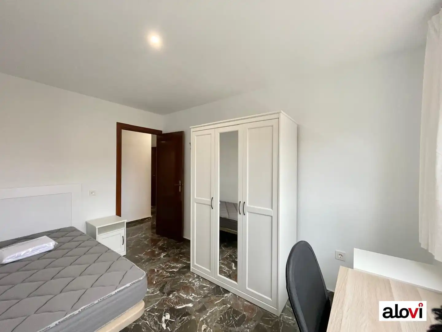 Bedroom of Flat for rent in Granada  with Furnished and Balcony