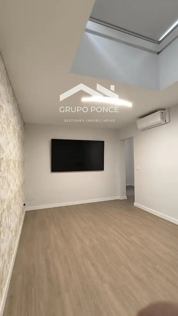 Living room of Detached homes for sale in Jerez de la Frontera  with Air Conditioner, Swimming Pool and Furnished