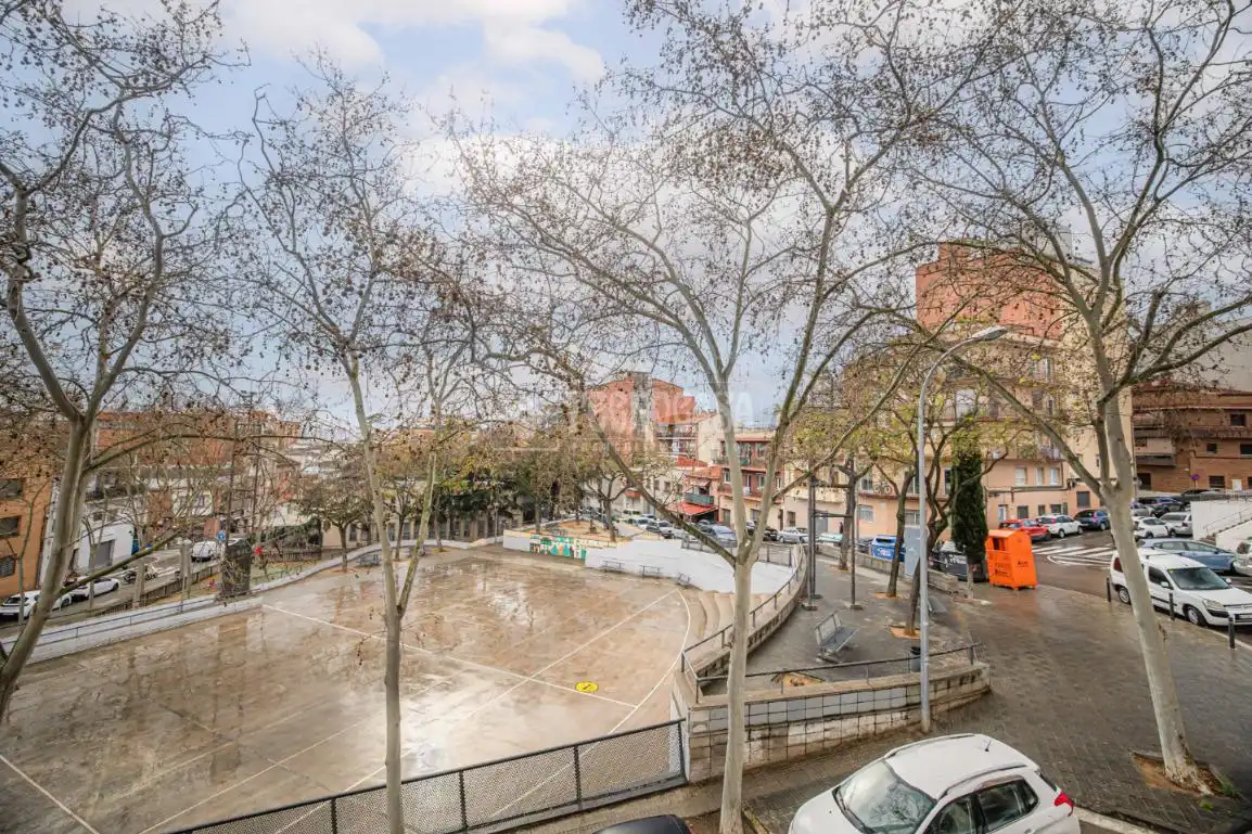 Piso en venta en Carrer de la Font del Ferro, Ca n'Oriol