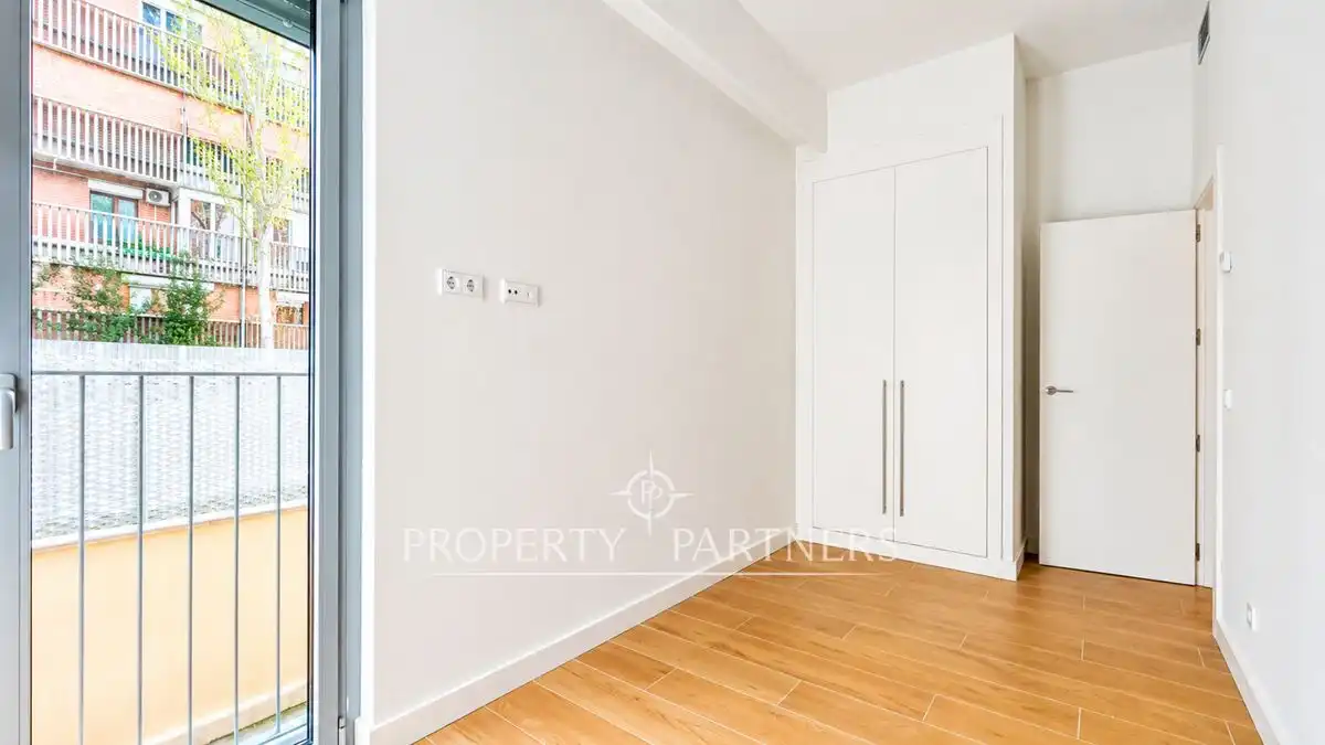 Balcony of Apartments for sale in Madrid  with Air Conditioner, Heating and Private garden