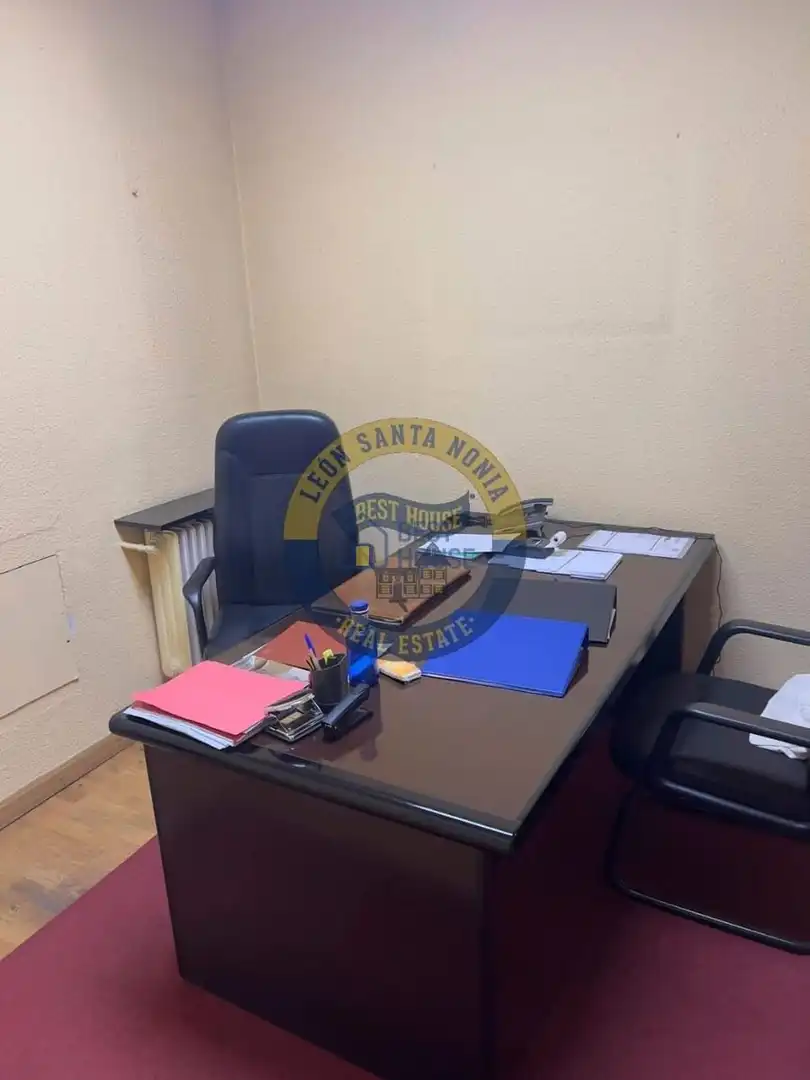 Business premises for sale in San Claudio - La Chantría, imagen 4