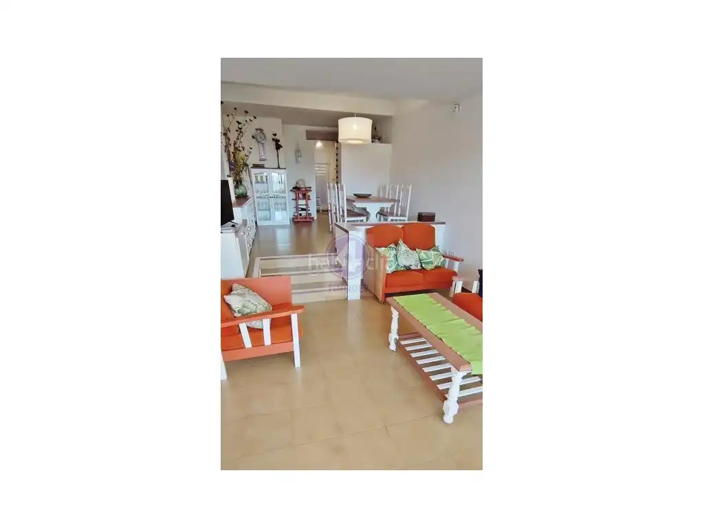 Sala d'estar de Apartament de lloguer en Castell d'Aro, Platja d'Aro i s'Agaró amb Piscina i Moblat